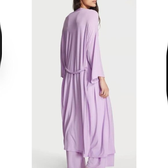 Victoria's Secret Plum Robe - Picture 2 of 5